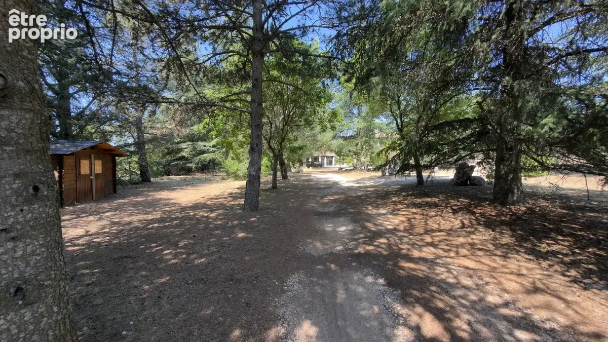 Grande propriété avec Piscine Naturelle - Élégance provençale entre Mont Ventoux et Luberon en EXCLUSIVITÉ - photo 18