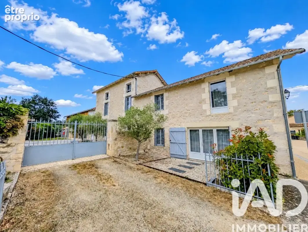 Photo 1 - Maison à CIVAUX