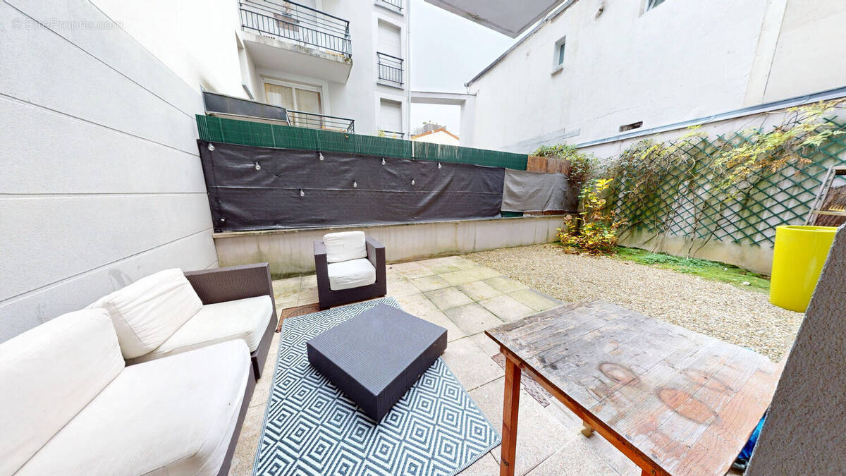 Appartement à PARIS-19E