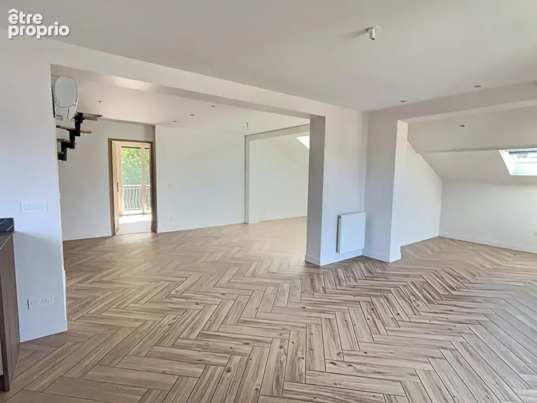 Appartement à AIX-LES-BAINS