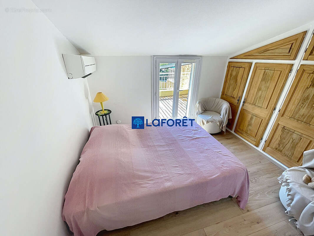 Maison à CARQUEIRANNE