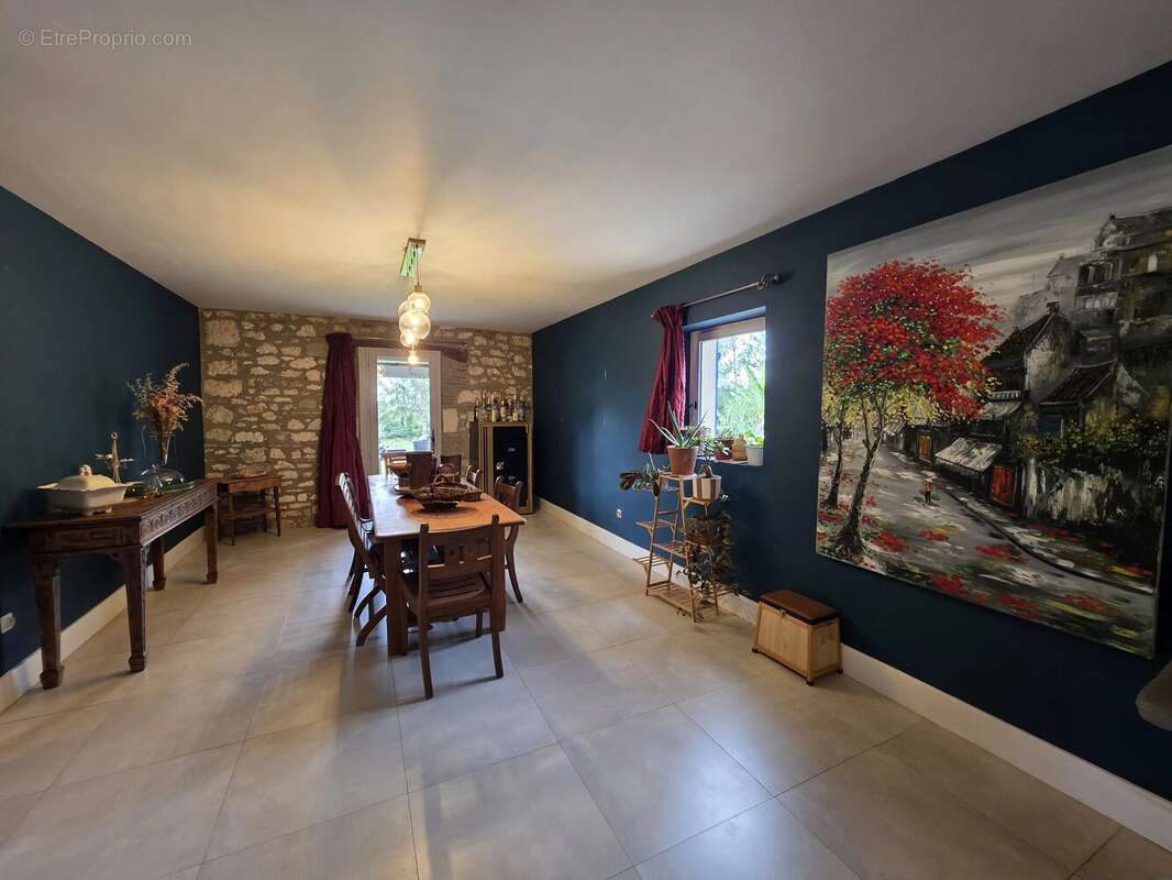 Spacieuse maison familiale et domaine équestre - photo 5