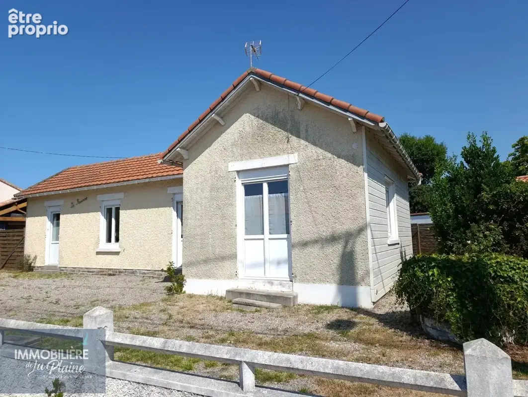 Maison de plain-pied à Port Giraud - photo 11