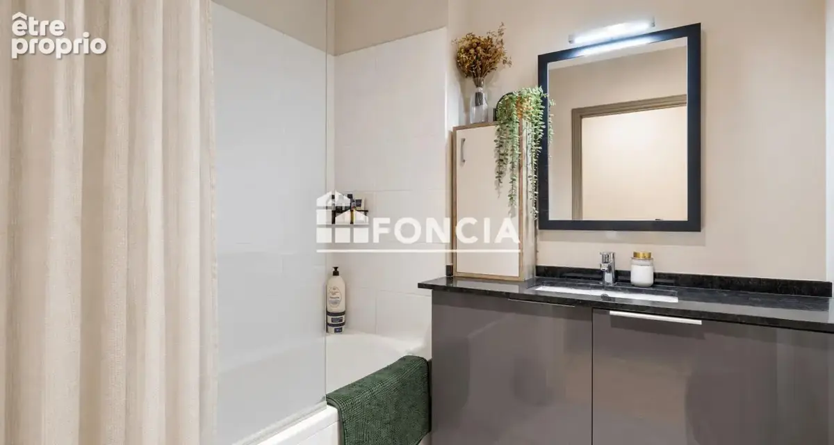 A vendre superbe t4 plein centre ville clef en main - libre d'occupation - photo 6