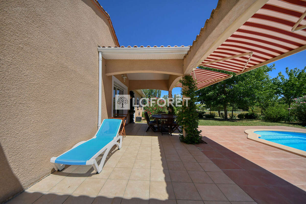 Jolie propriété de style provençal avec piscine à vendre à Lisle-sur-Tarn - photo 2