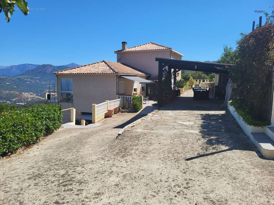 Maison à CALCATOGGIO