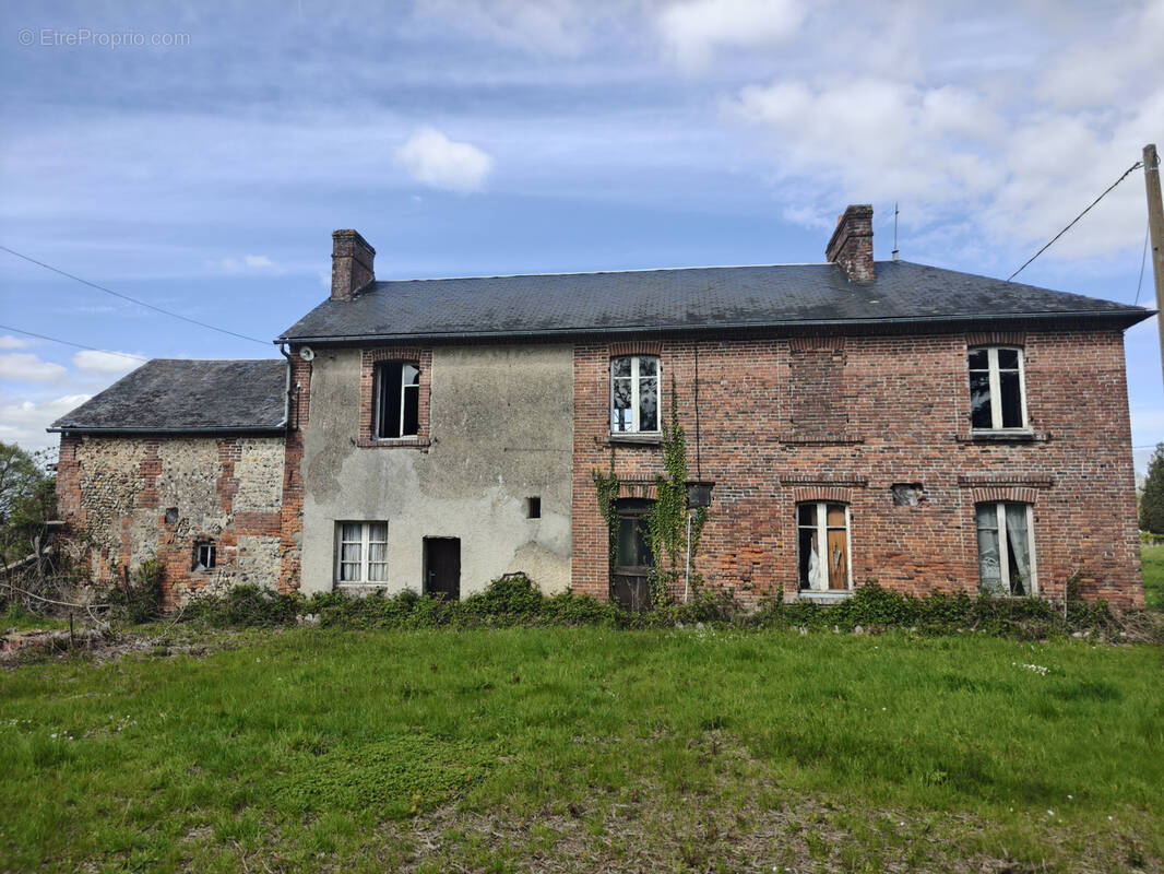 Maison à VIMOUTIERS