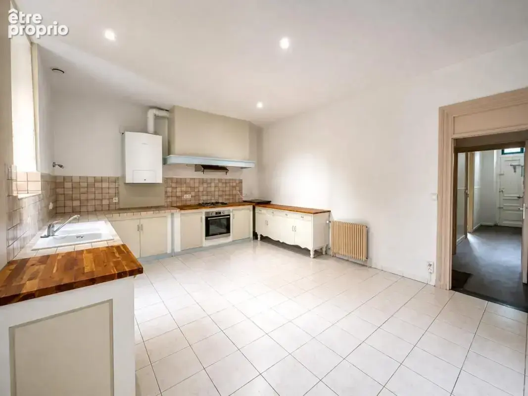 Maison de 5 pièces de 147 m² à Sainte-Bazeille - photo 13