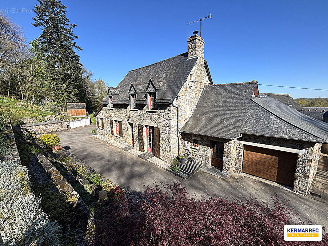 Maison à CHATILLON-EN-VENDELAIS