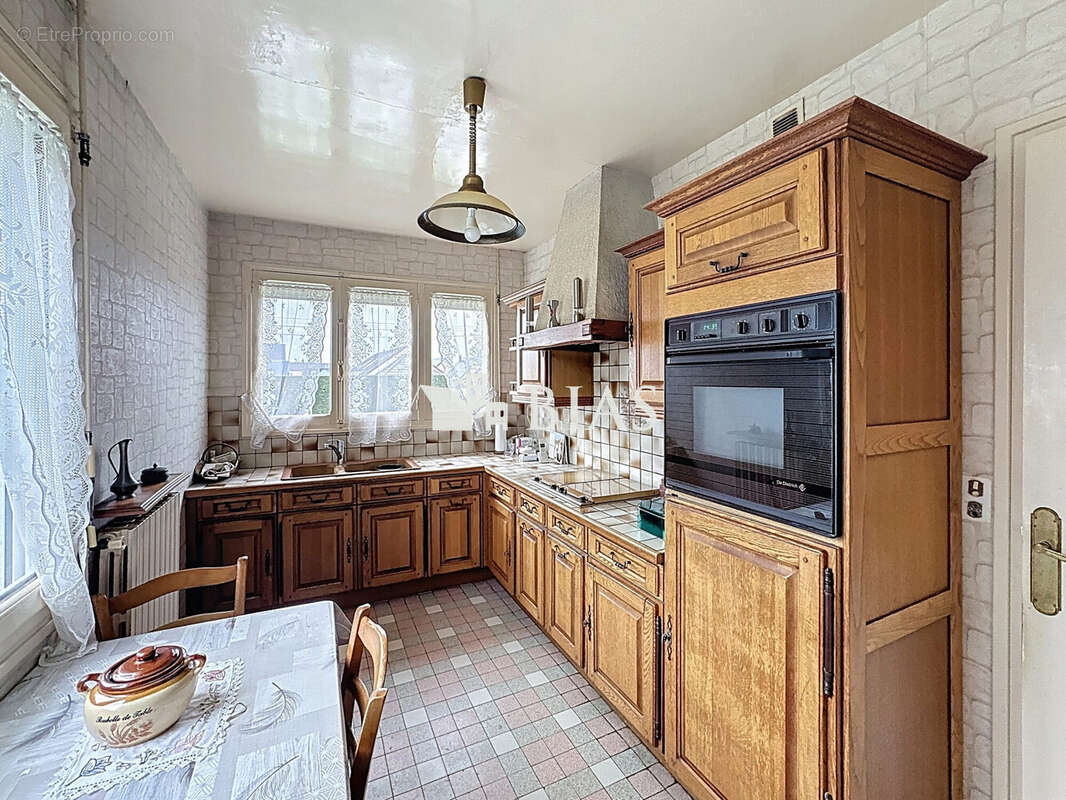 Maison à CAUDEBEC-LES-ELBEUF