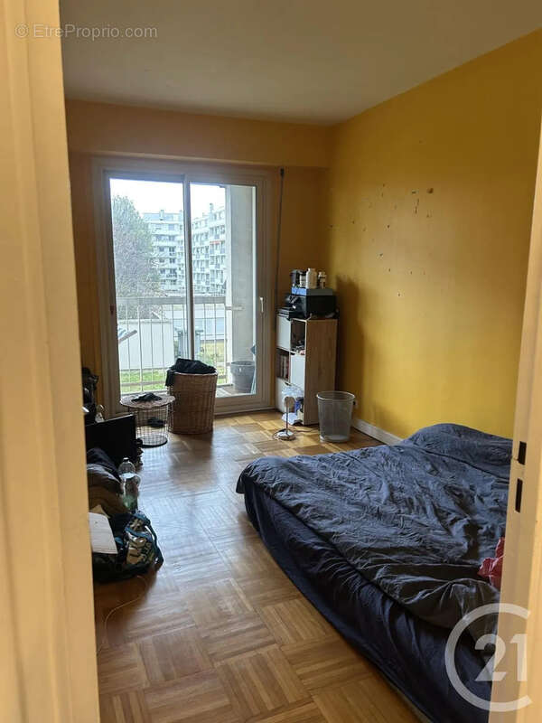 Appartement à PARIS-12E