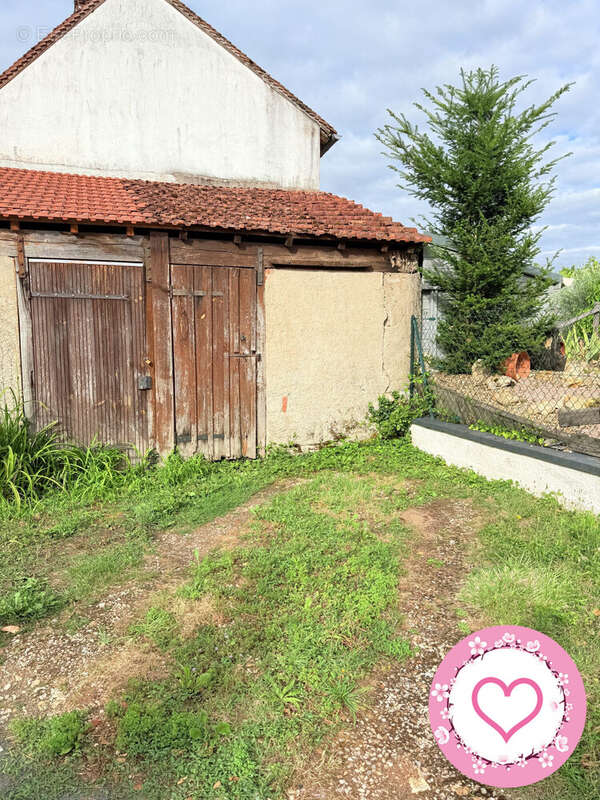 Maison à DAMPIERRE-EN-BURLY