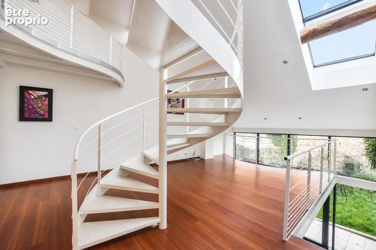 Appartement à VAIVRE-ET-MONTOILLE