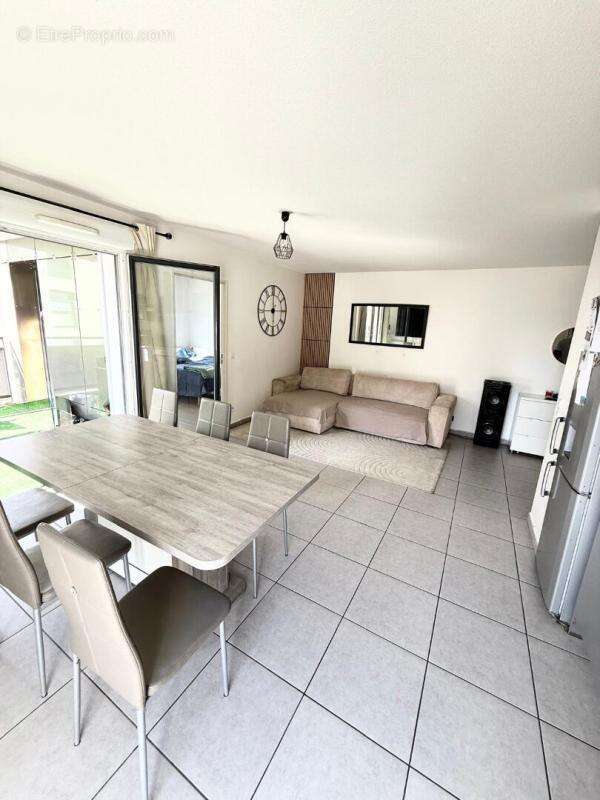 Appartement à LYON-9E