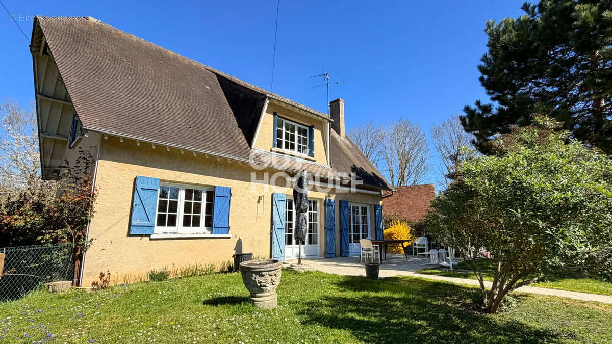 Maison à EZY-SUR-EURE