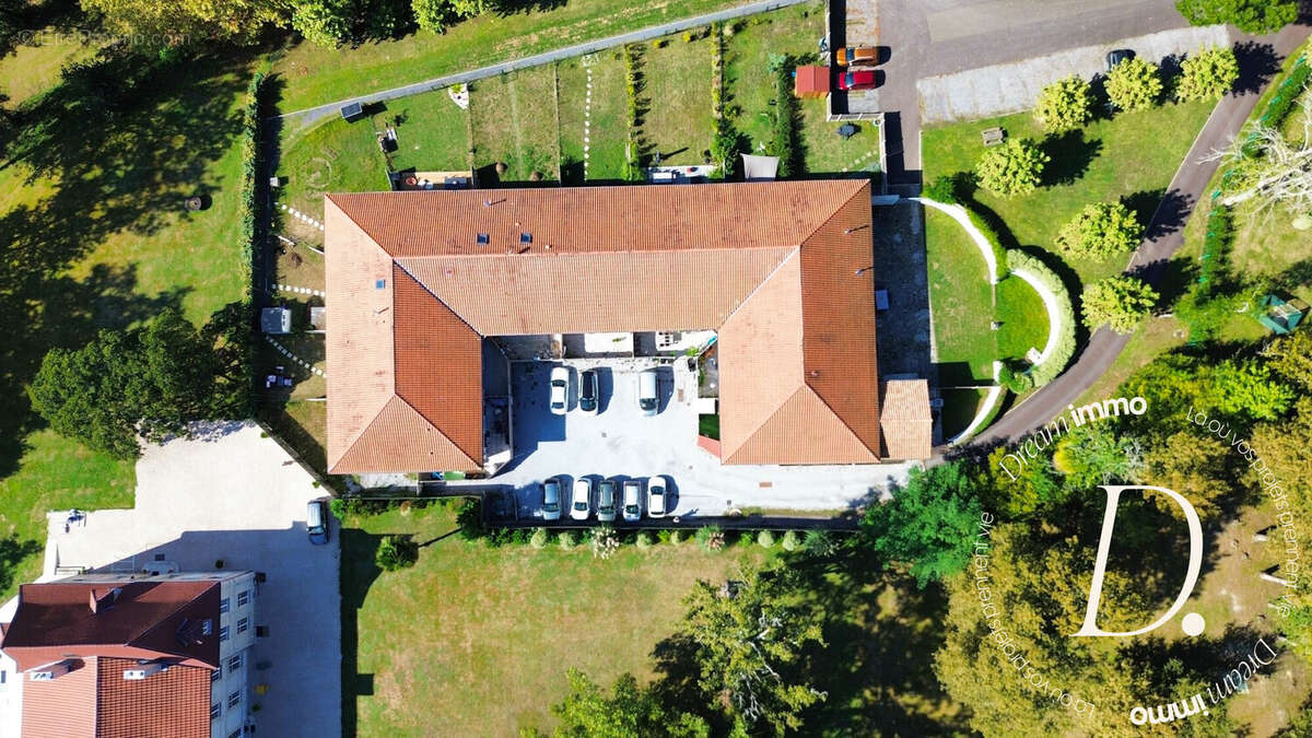 Appartement à RIVIERE-SAAS-ET-GOURBY