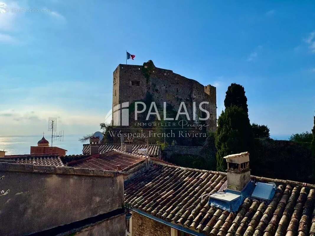Appartement à ROQUEBRUNE-CAP-MARTIN