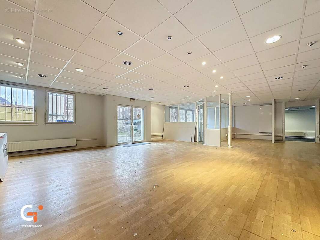 Terrain à SOTTEVILLE-LES-ROUEN