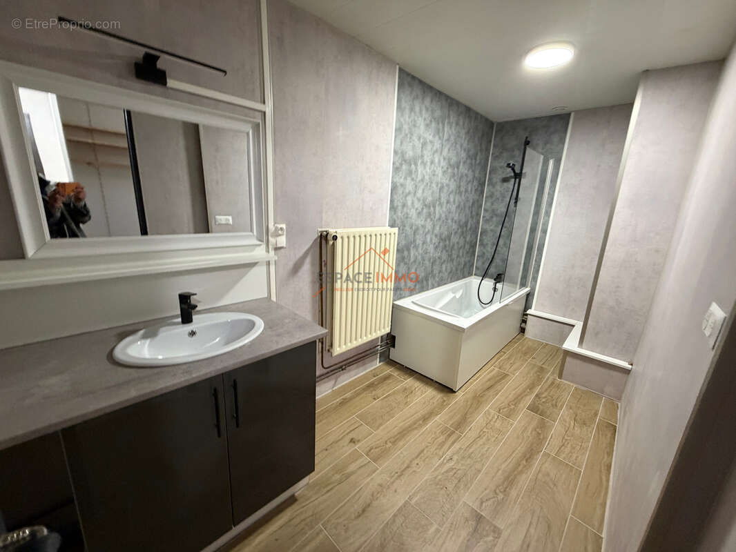 Maison à OISY