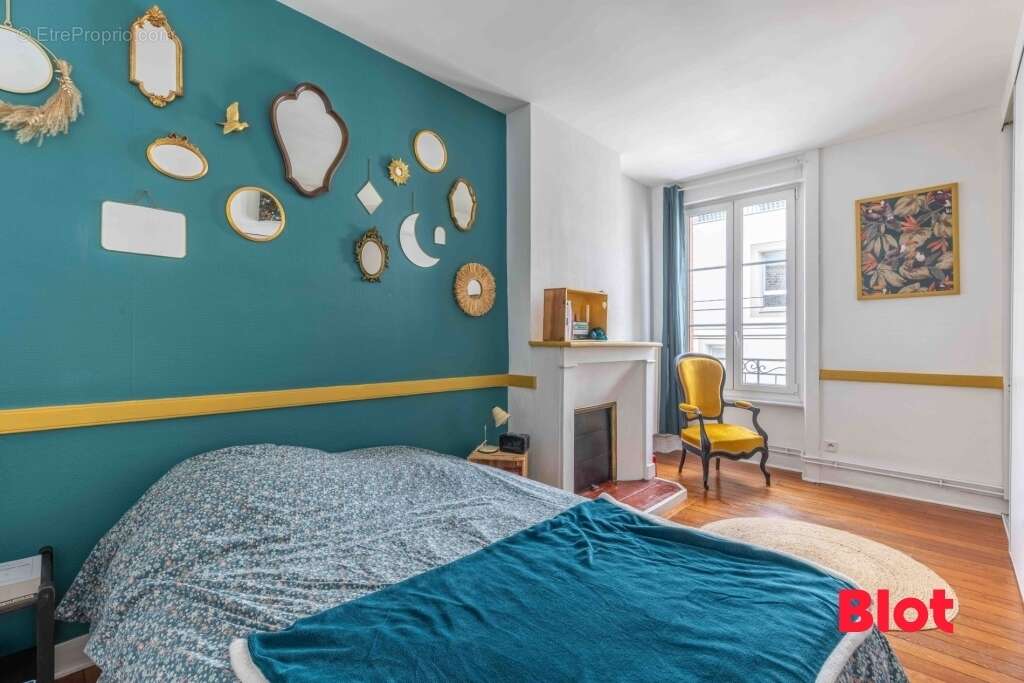 Appartement à FOUGERES