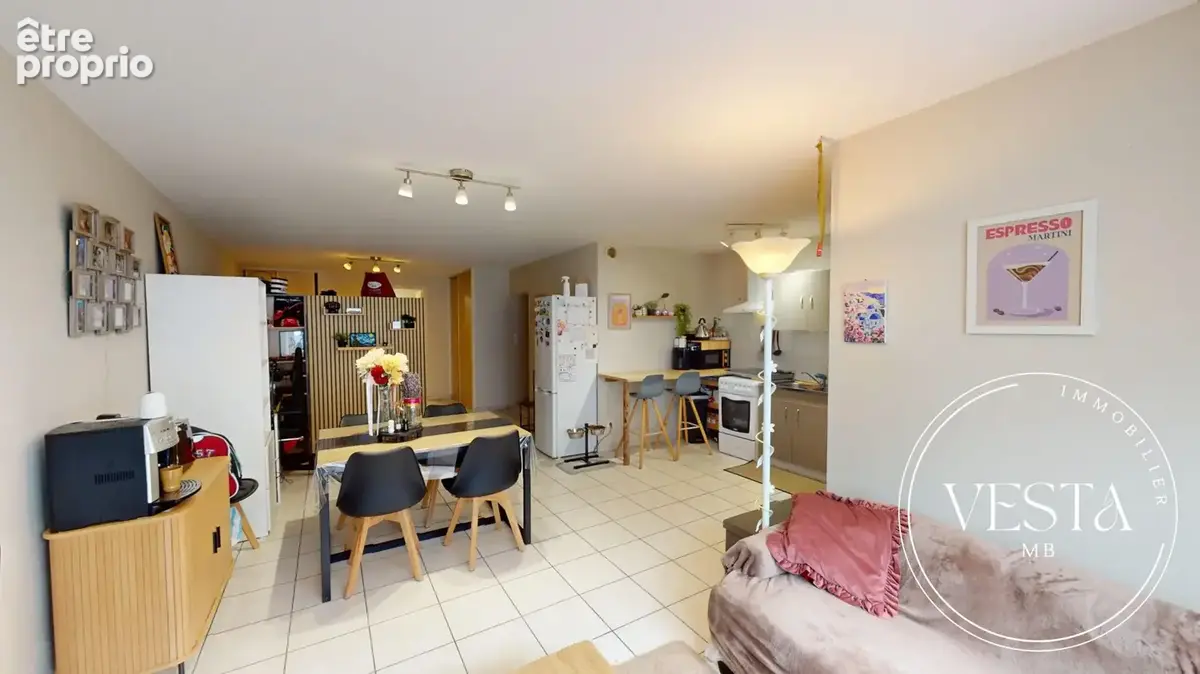 Appartement 200 m² à Moirans-En-Montagne  - photo 8