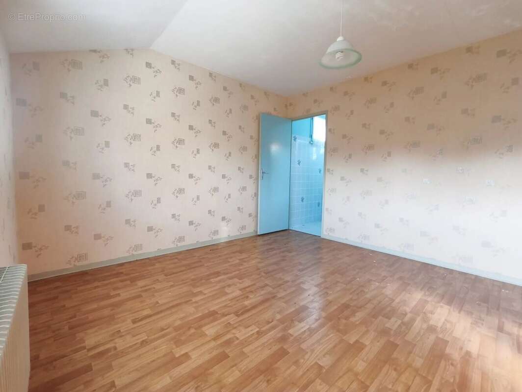 Maison à NAINTRE