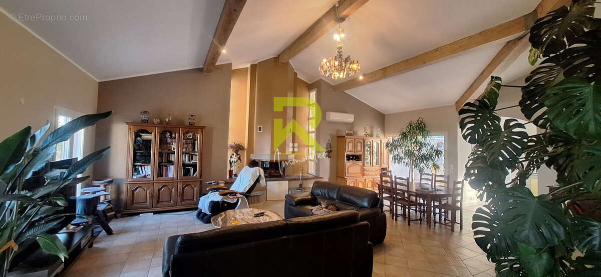 Maison à LEZIGNAN-CORBIERES