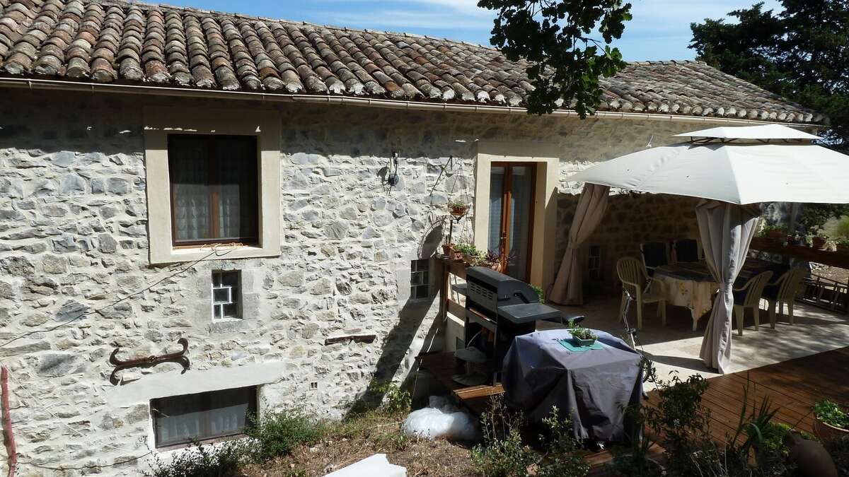 Maison à UZES
