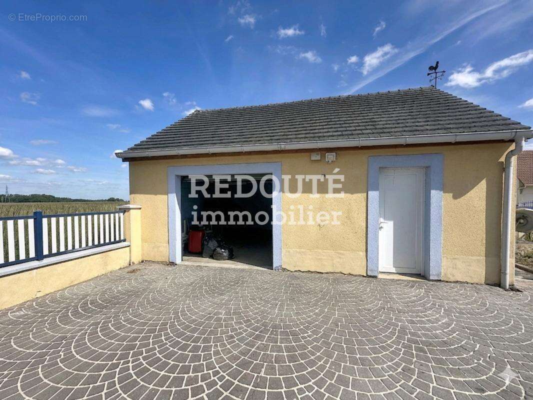 Maison à VERTUS