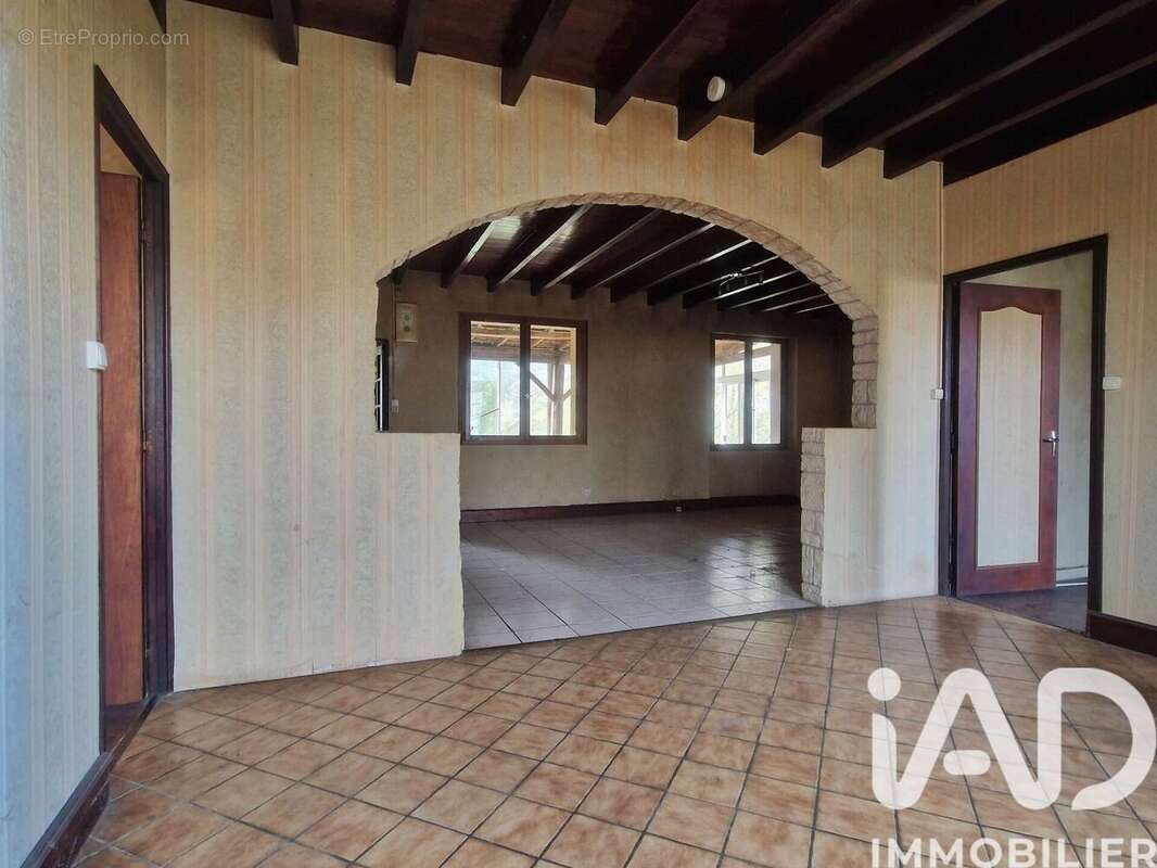 Photo 4 - Maison à SERS