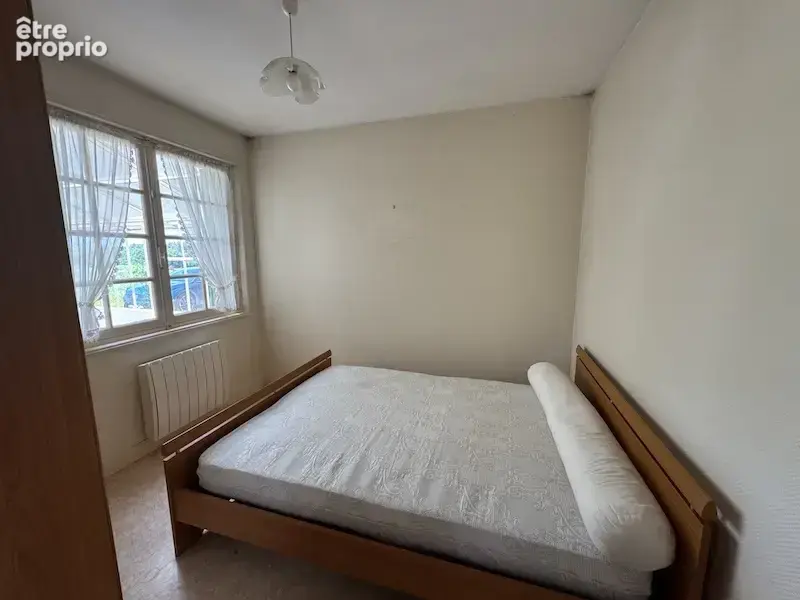 Jolie maison de plain pied avec jardin 3000m2 - photo 6