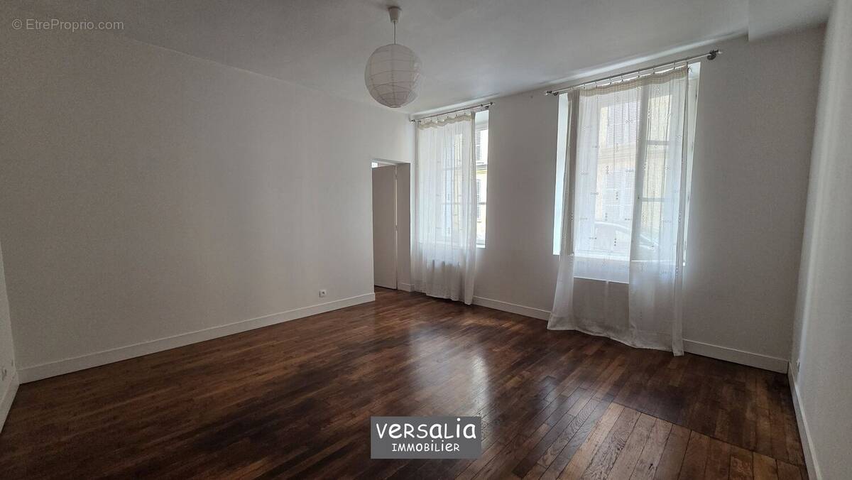 Appartement à VERSAILLES