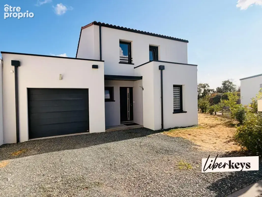 La roche-sur-yon – maison contemporaine de 2021 – 117 m² – 3 chambres – garage 25 m² – plain sud - photo 2