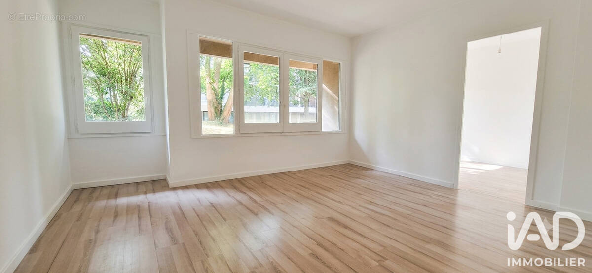 Photo 1 - Appartement à FRESNES