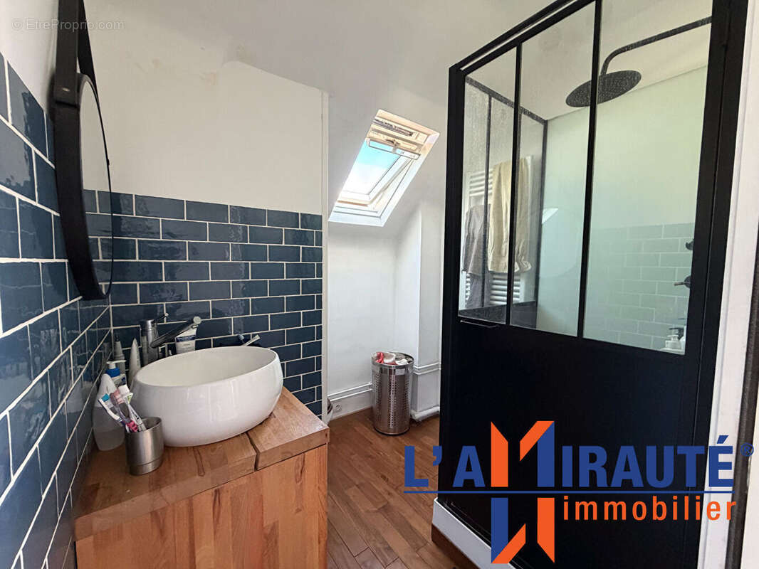 Maison à SARTROUVILLE