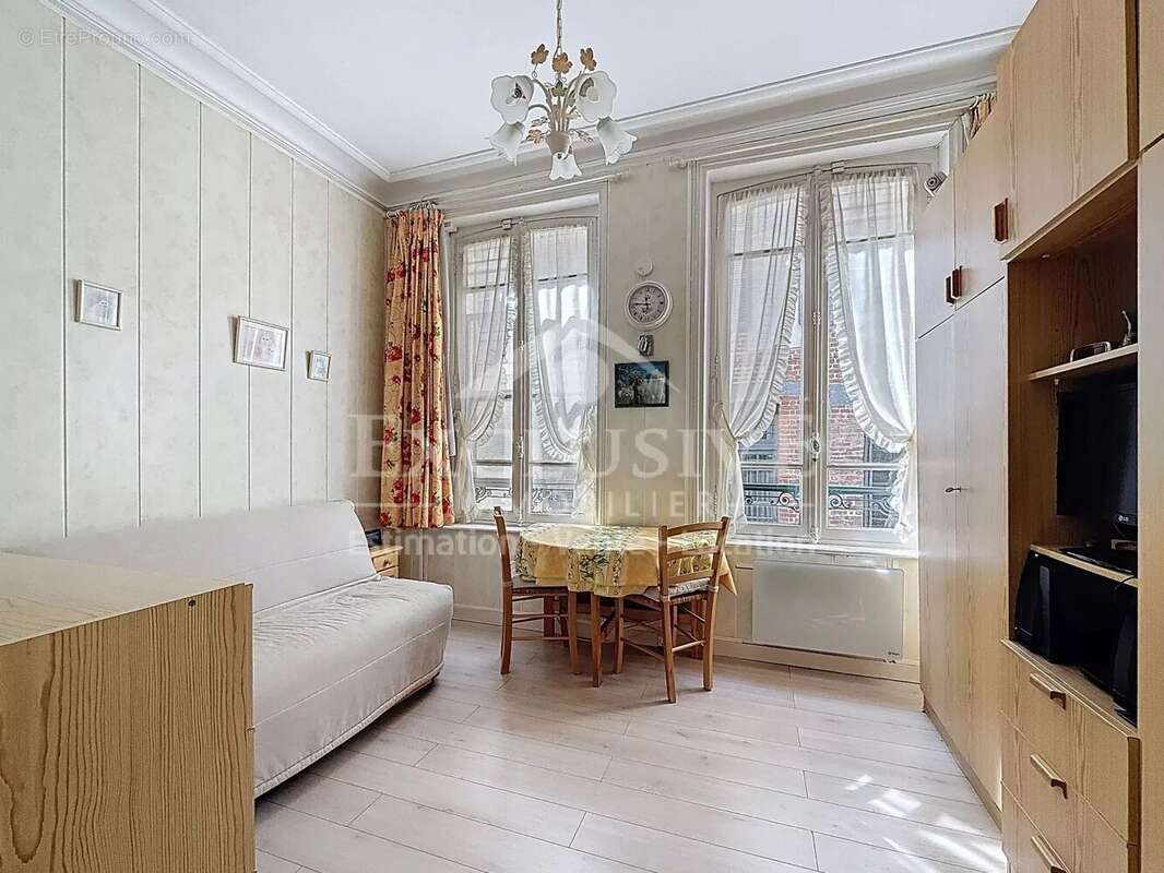 Appartement à TROUVILLE-SUR-MER