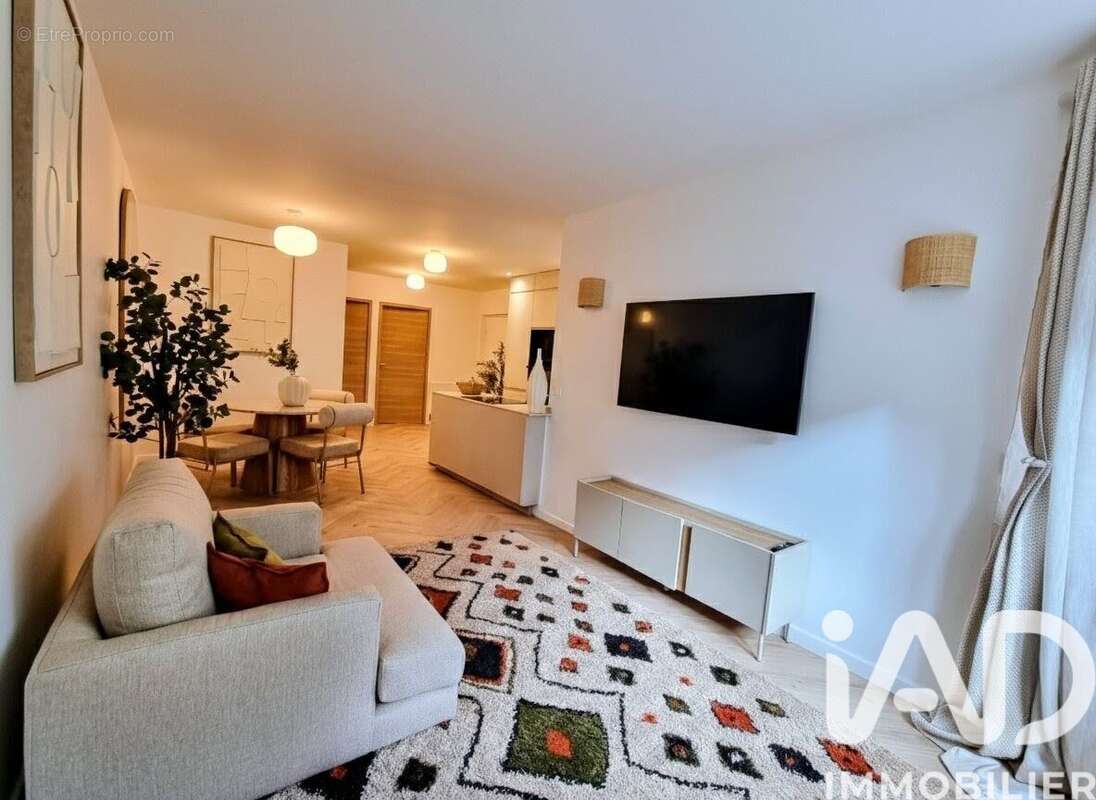 Photo 5 - Appartement à COURBEVOIE