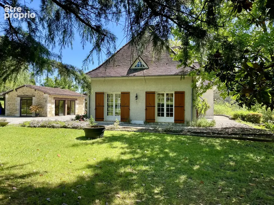Maison familiale 5 chambres avec dépendance - photo 2