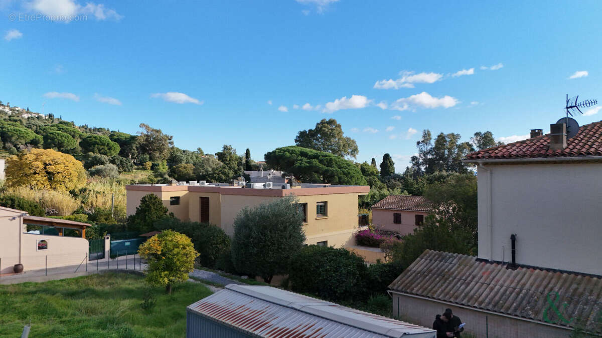 Appartement à LE LAVANDOU
