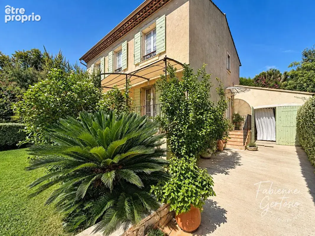 Toulon - Bastide provençale sur terrain de 551m2 - photo 18