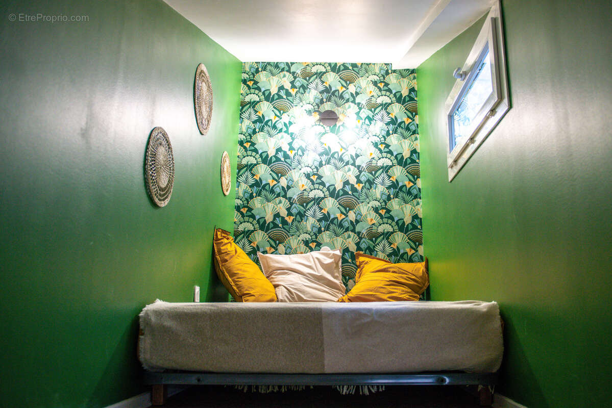 Appartement à MARSEILLE-1E