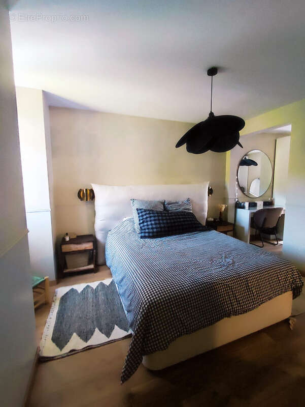 COUBRON - Maison 8 pièces de + de 210 m2 avec 4 chambres avec sous-sol total et jardin - photo 10