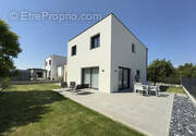 Maison à SAINTE-CROIX-EN-PLAINE