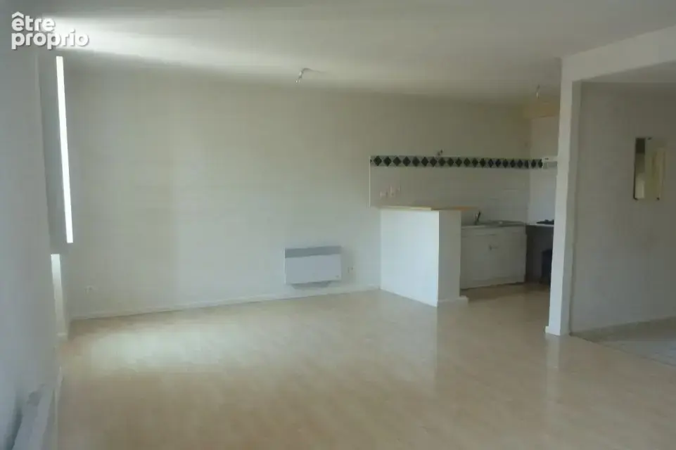 Bel immeuble en centre-ville ? 221,83 m2 Cet immeu - photo 12