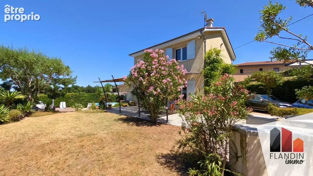 Maison à TERNAY