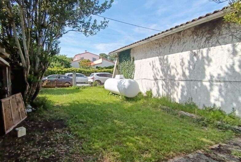 Maison à MESCHERS-SUR-GIRONDE