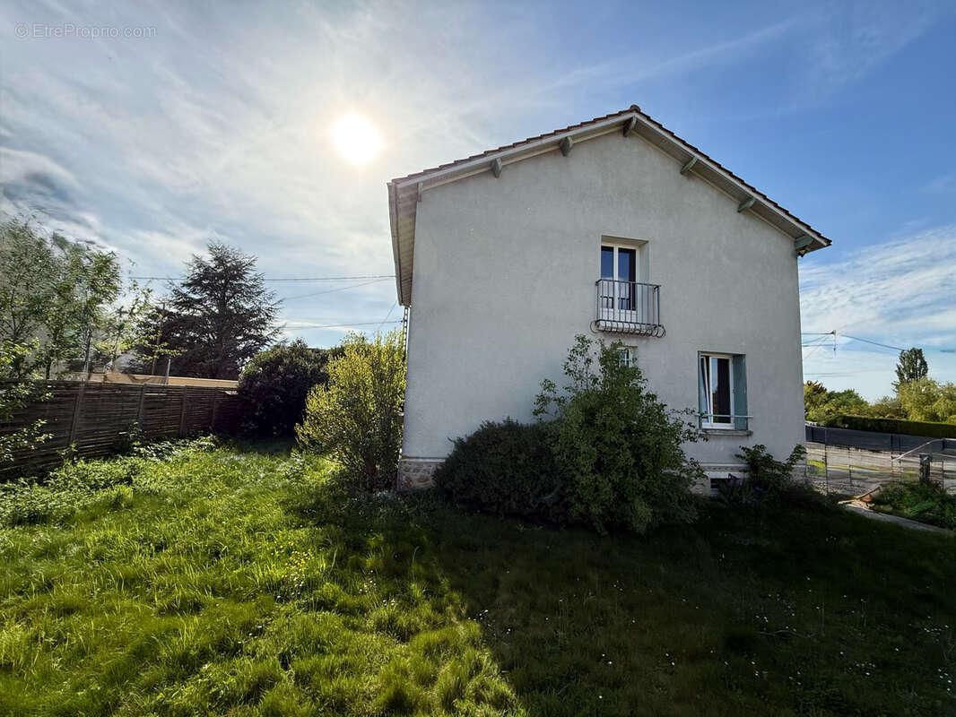 Maison à COULOMMIERS