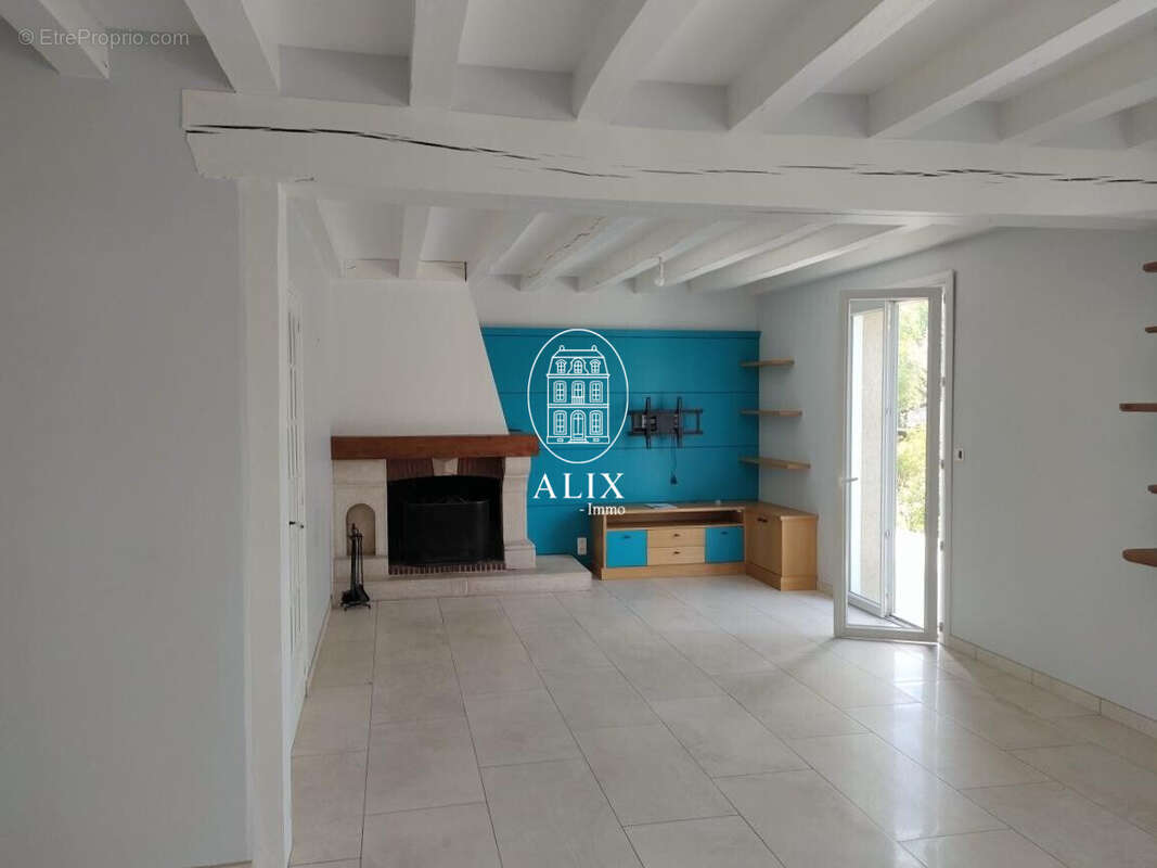 Maison à MARBOUE