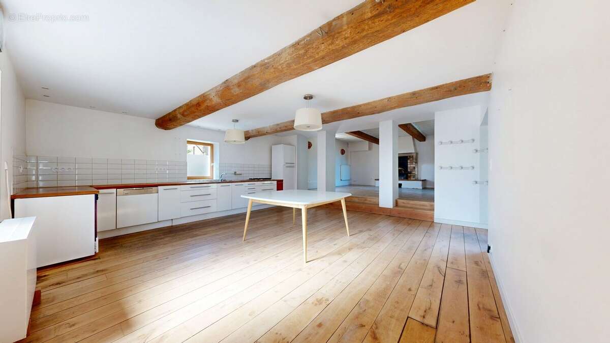 Maison à MISERIEUX