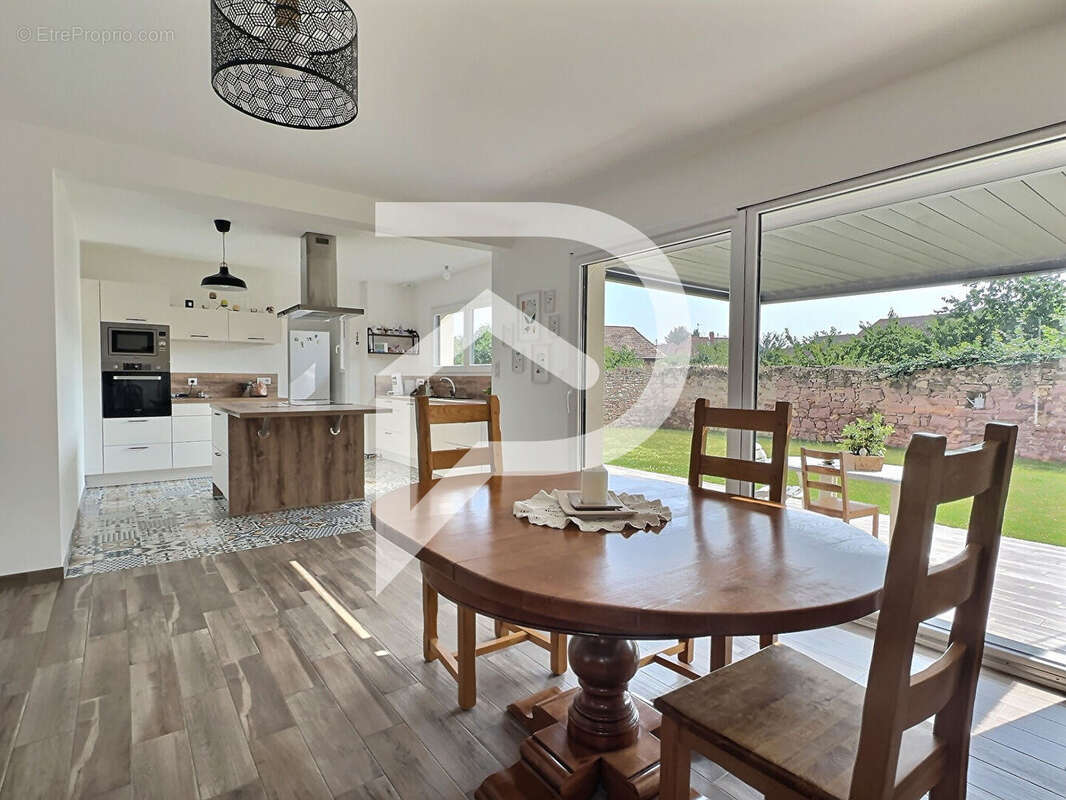 Maison à REGUISHEIM